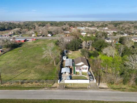 7018 N Martin Luther King Avenue Hitchcock TX 77563