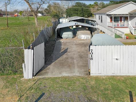 7018 N Martin Luther King Avenue Hitchcock TX 77563