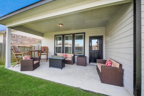 8402 Northern Pintail Drive Houston TX 77049