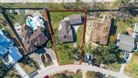 761 Sue Barnett Drive Houston TX 77018