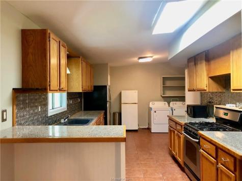 807 Vine Street Bryan TX 77802