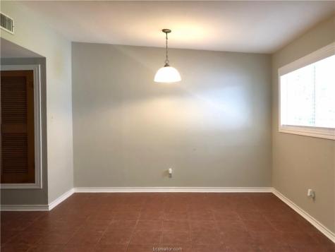 807 Vine Street Bryan TX 77802