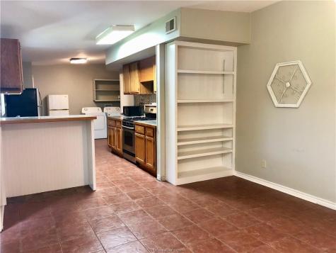 807 Vine Street Bryan TX 77802