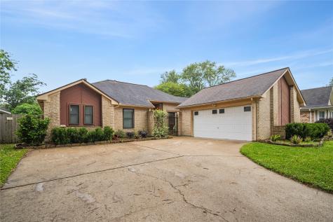 701 Yorkshire Court Deer Park TX 77536
