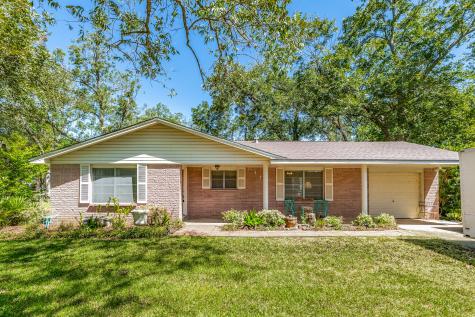 412 Southern Oaks Drive Lake Jackson TX 77566