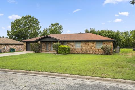 145 Reed Street La Grange TX 78945
