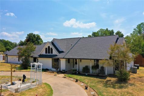 805 Pecan Street Fairfield TX 75840