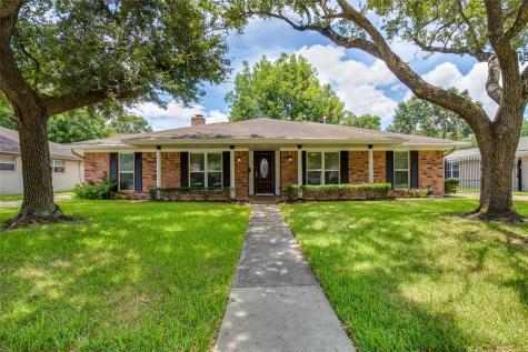 6130 Yarwell Drive Houston TX 77096