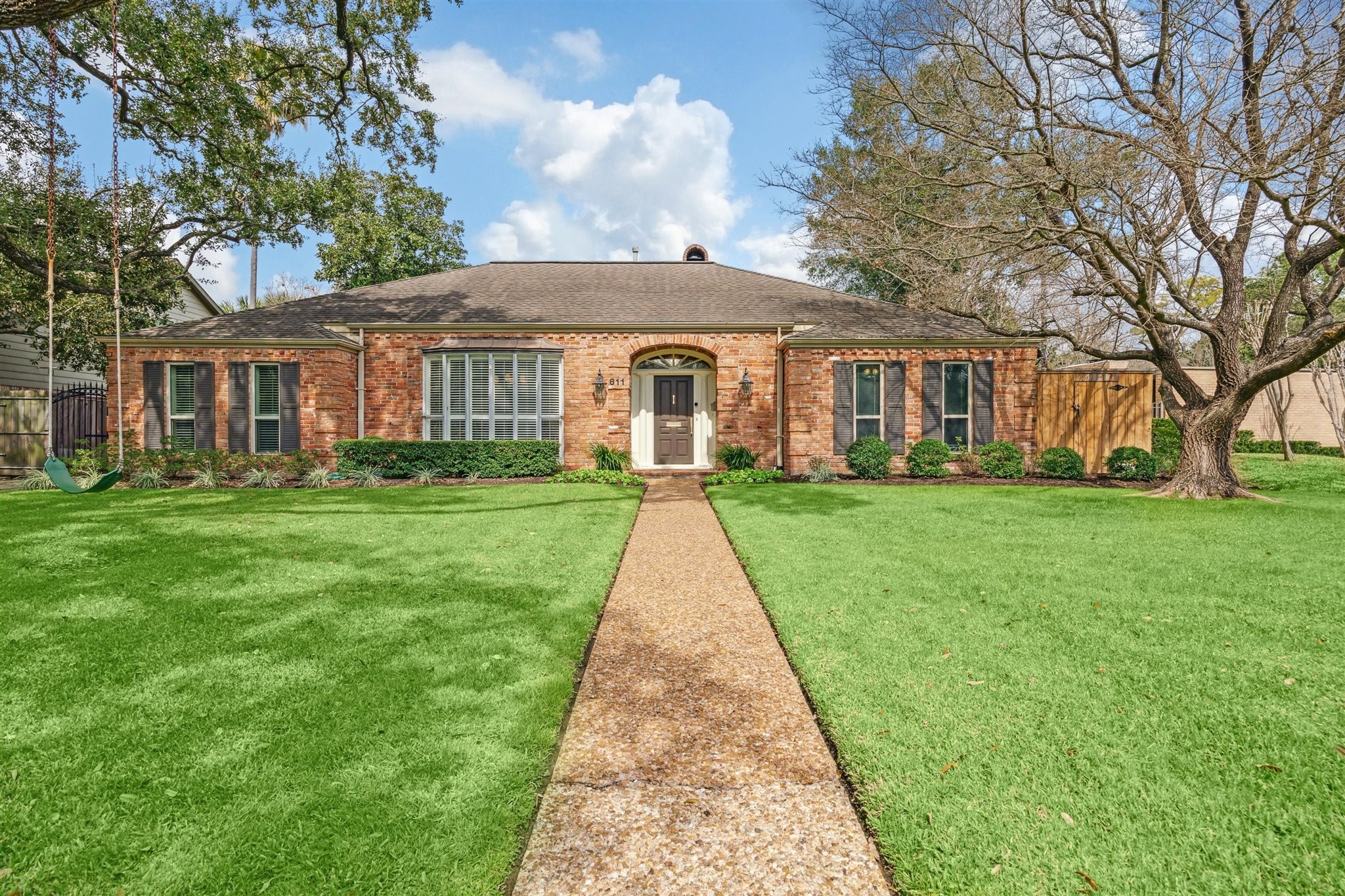 811 Wild Valley Road Houston TX 77057