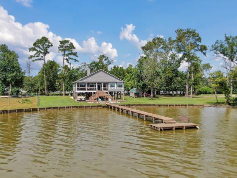 98 Lake View Drive Huntsville TX 77320