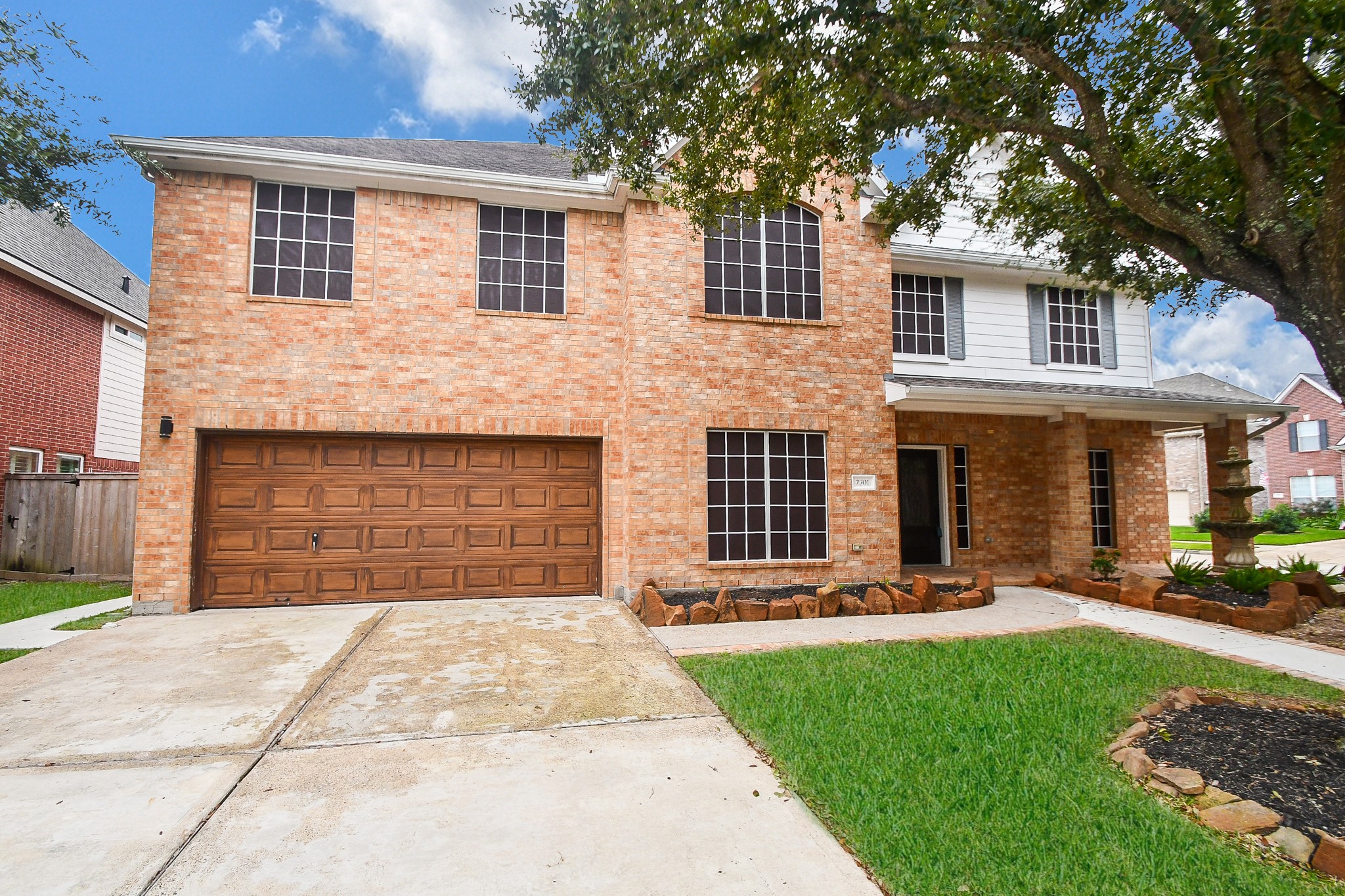 2701 Street Elmos Fire Deer Park TX 77536
