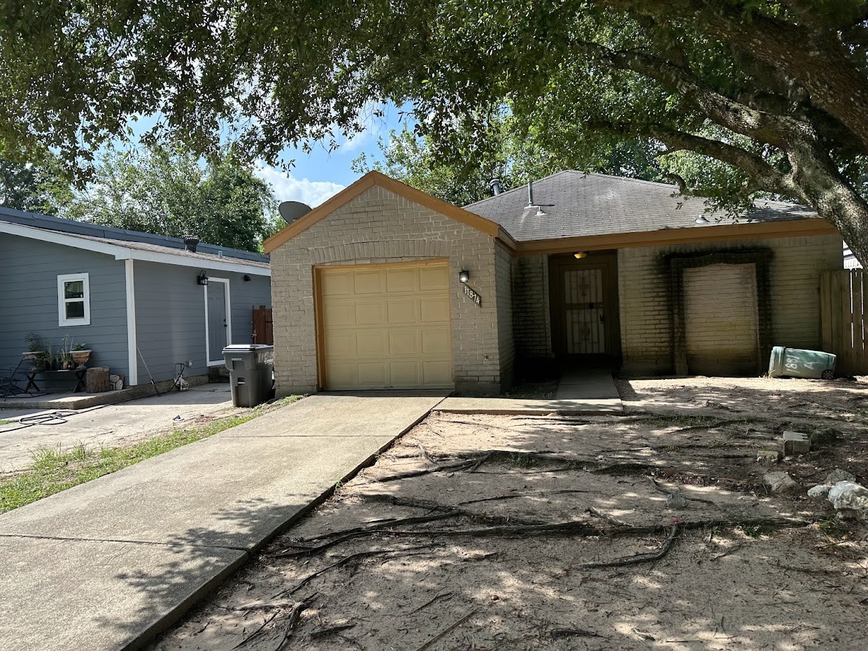 11874 Greenloch Lane Houston TX 77044