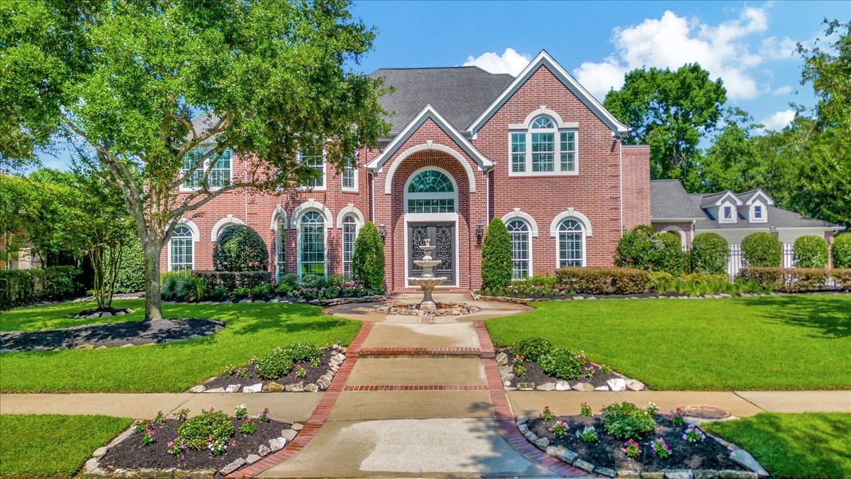 2910 Acorn Wood Way Houston TX 77059