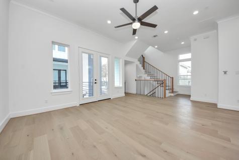 927 Fisher Street A Houston TX 77018