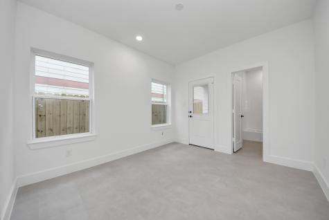 927 Fisher Street A Houston TX 77018