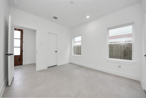 927 Fisher Street A Houston TX 77018