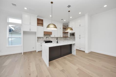 927 Fisher Street A Houston TX 77018