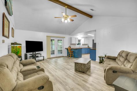 20 Whitewing Street Dayton TX 77535