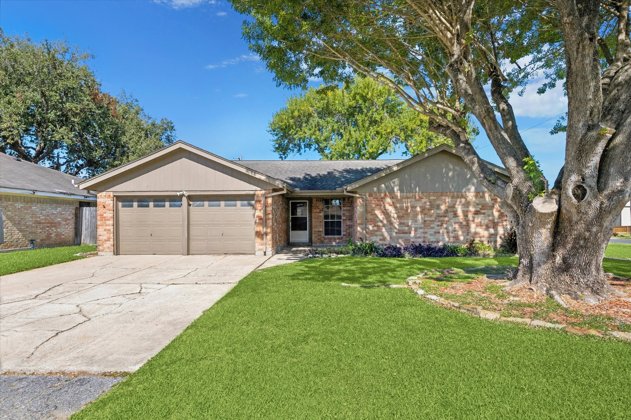 2302 37th Avenue N Texas City TX 77590