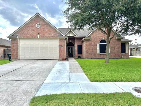 2607 Evergreen Drive Pearland TX 77581