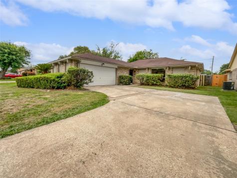 11843 Loveland Pass Drive Houston TX 77067