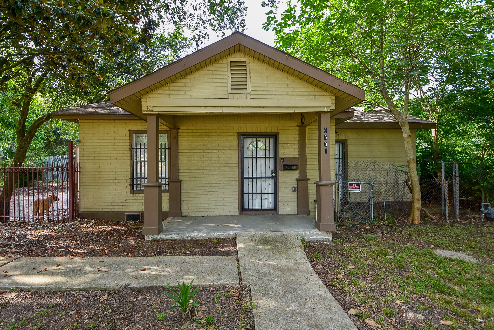 4501 Collingsworth Street Houston TX 77026
