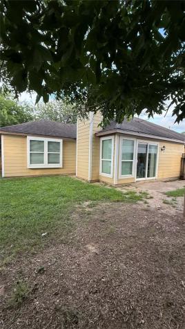 6018 Beaconridge Drive Houston TX 77053