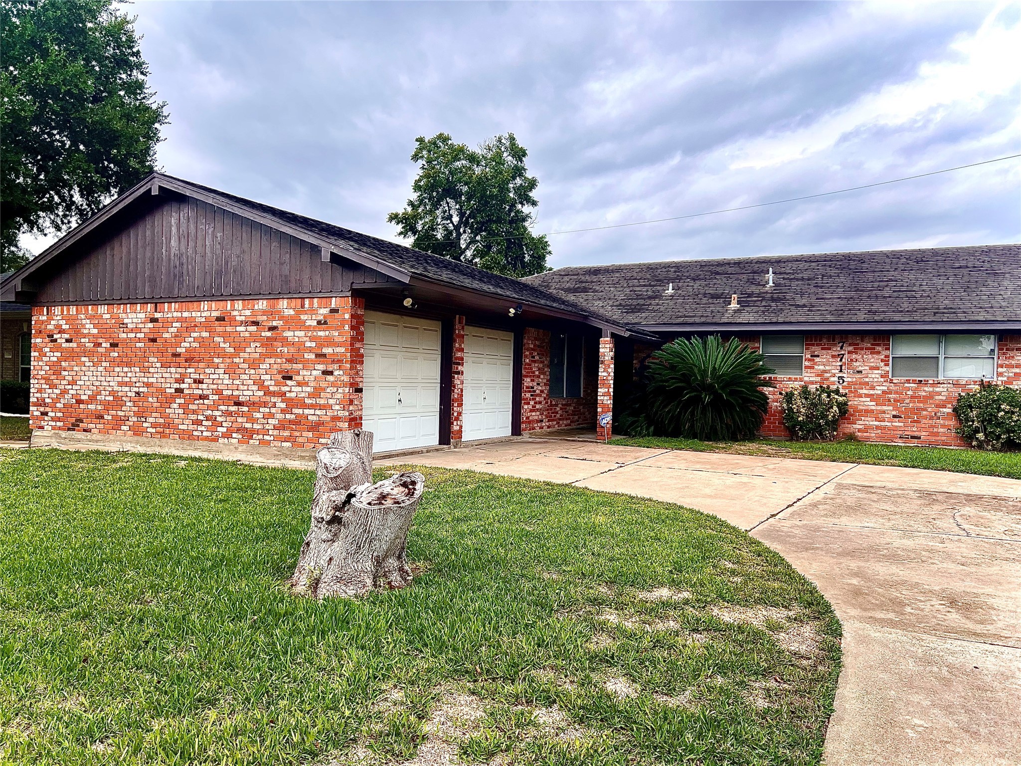 7715 Catalina Lane Houston TX 77075