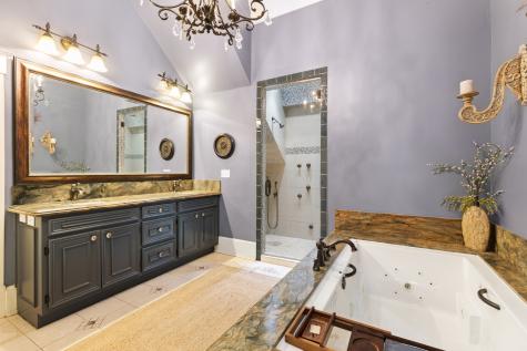 401 N Walnut Avenue Eagle Lake TX 77434