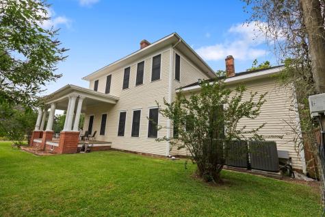 401 N Walnut Avenue Eagle Lake TX 77434