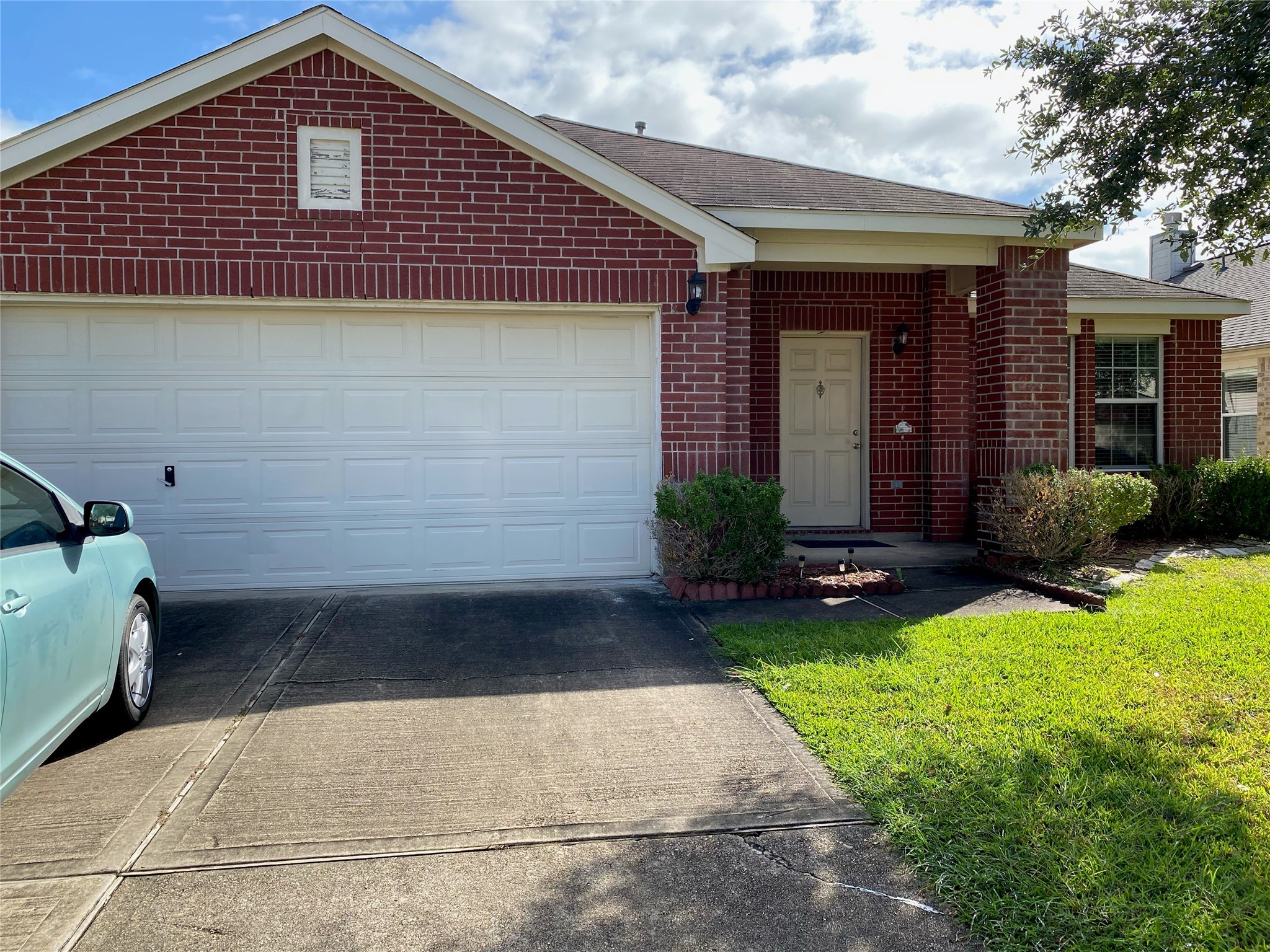 9611 Abigail Drive Sugar Land TX 77498