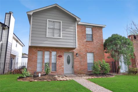 4635 Cashel Glen Drive Houston TX 77069