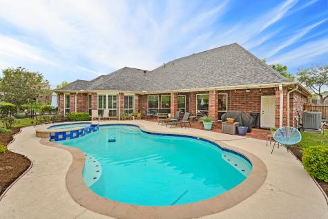 102 Rivercove Lane Richmond TX 77406