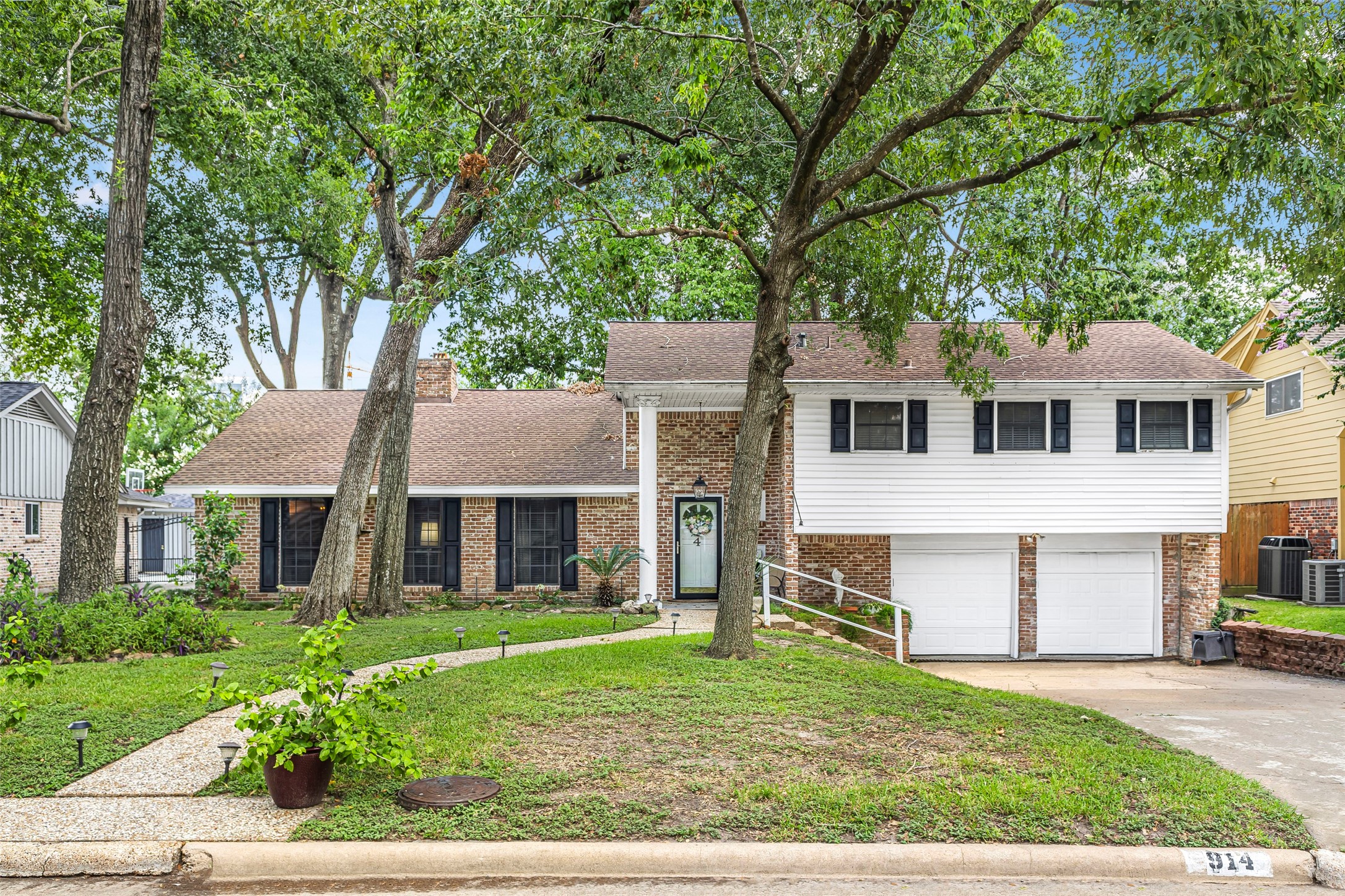 914 Autumn Oaks Drive Houston TX 77079