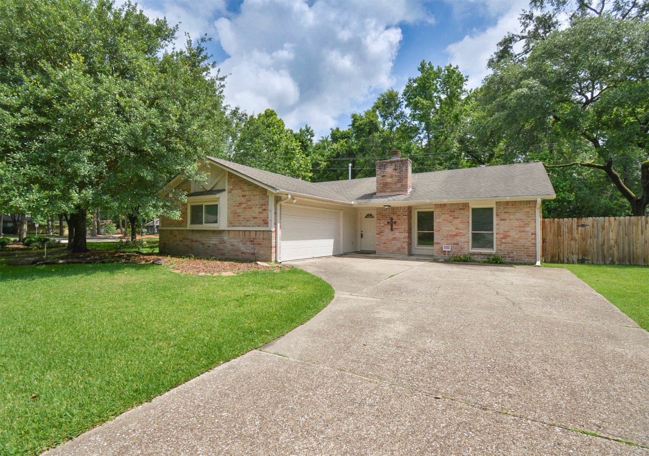 4122 Sweet Gum Trail Kingwood TX 77339
