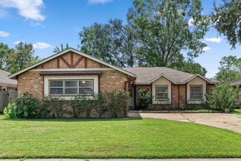 15910 Cavendish Drive Houston TX 77059