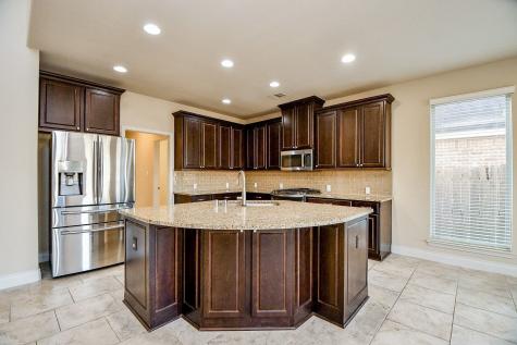 13513 S Canyon Gale Lane Pearland TX 77584