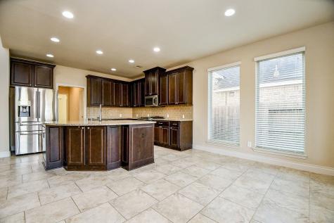 13513 S Canyon Gale Lane Pearland TX 77584