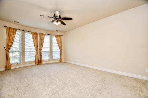 13513 S Canyon Gale Lane Pearland TX 77584