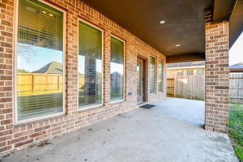 13513 S Canyon Gale Lane Pearland TX 77584