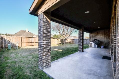 13513 S Canyon Gale Lane Pearland TX 77584
