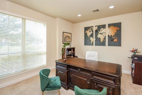 13513 S Canyon Gale Lane Pearland TX 77584