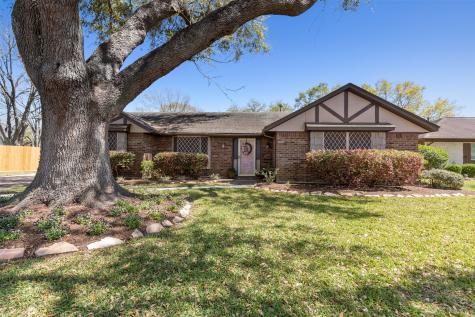 1429 N Park Ridge Drive Deer Park TX 77536