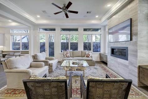 1614 E Rose Terrace Lane Houston TX 77055