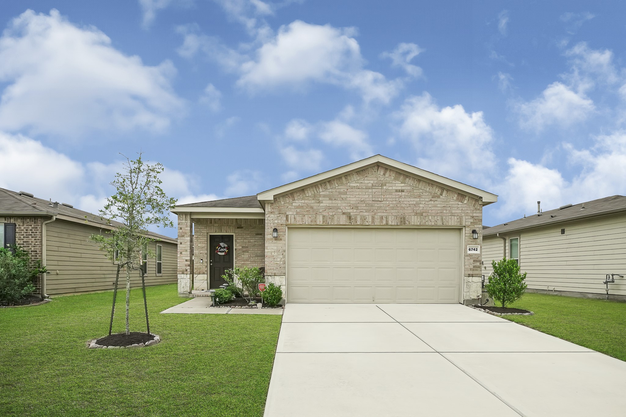 6742 Cortenridge Lane Houston TX 77048