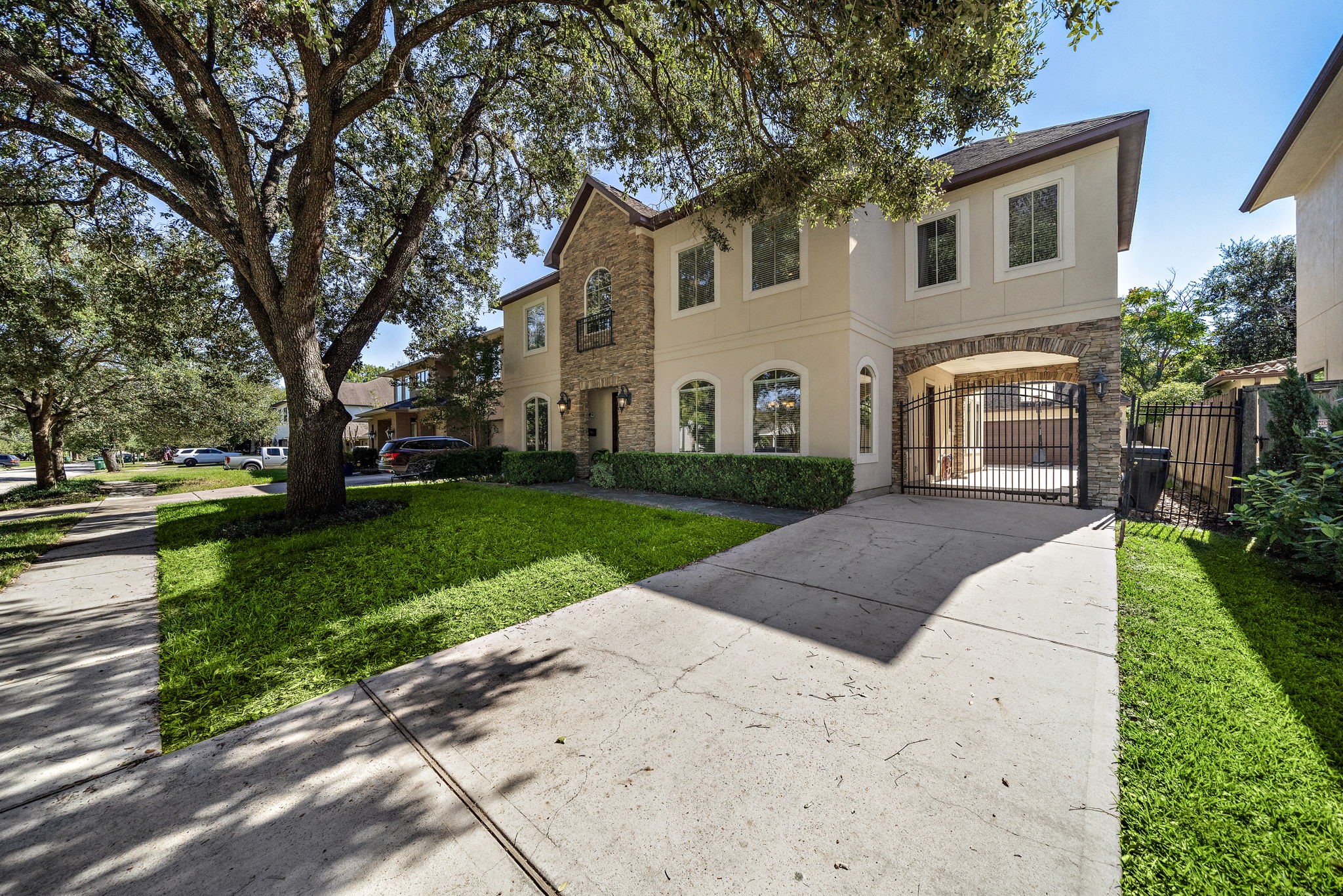 3327 Elmridge Street Houston TX 77025