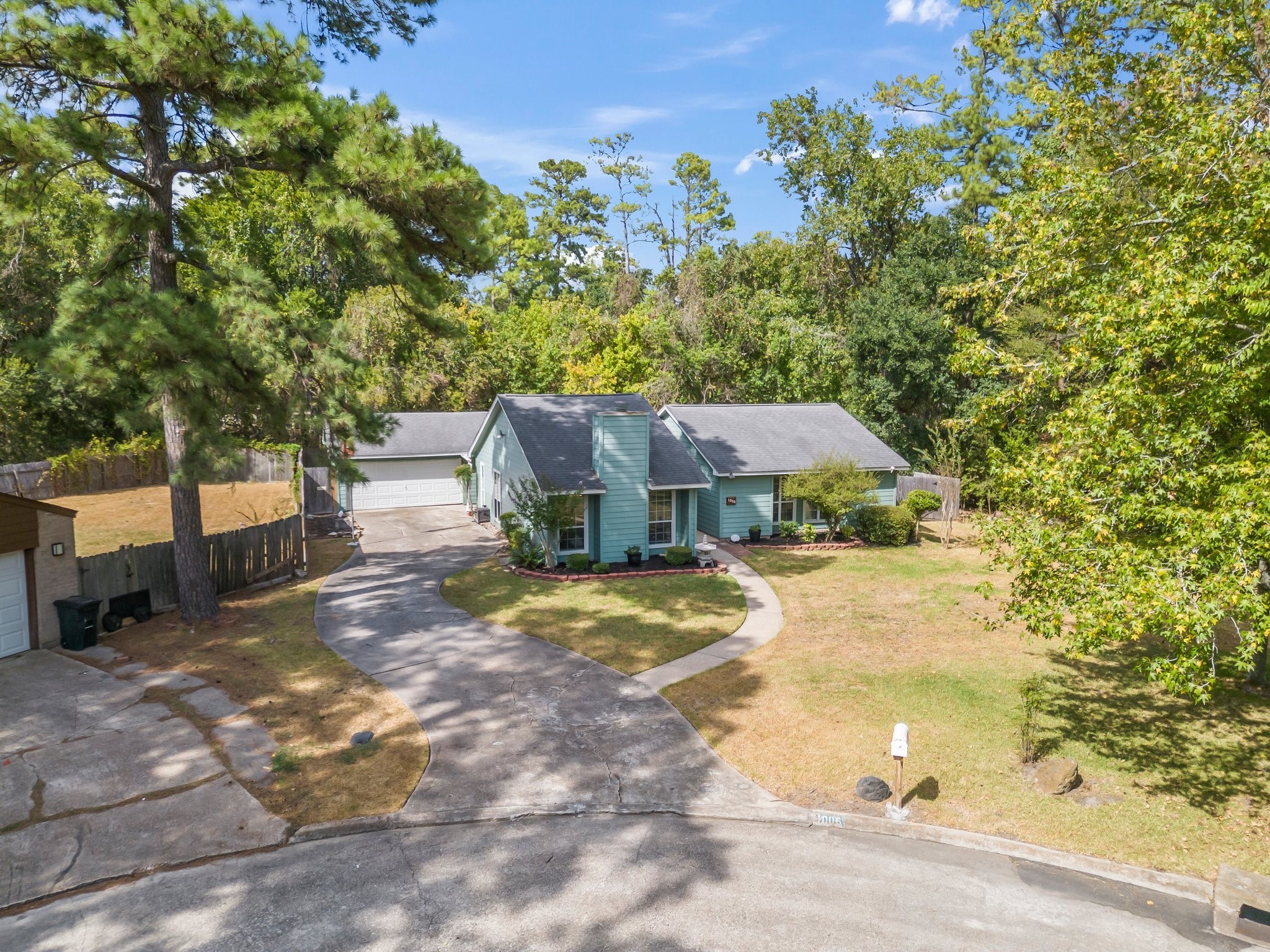 1006 Viol Court Crosby TX 77532
