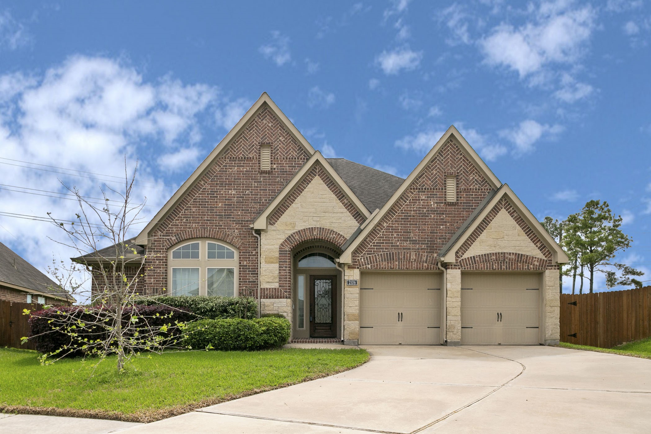2106 Sorrell Ridge Court Pearland TX 77584