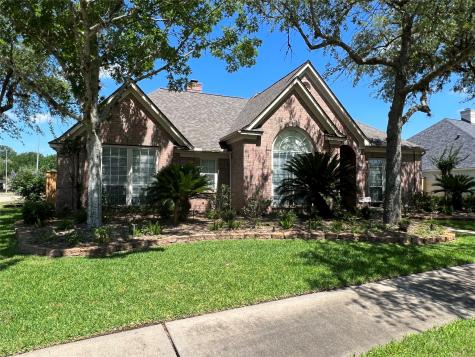 1911 Arbor View Court Sugar Land TX 77479