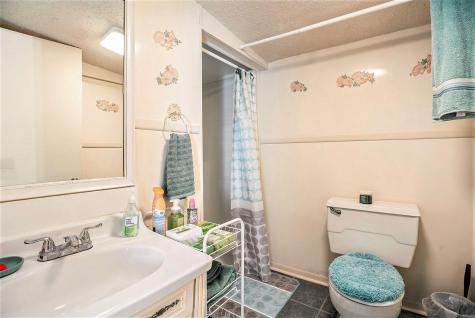 17 Manor Way Galveston TX 77550